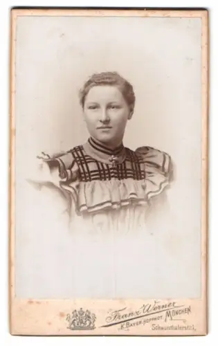 Fotografie Franz Werner, München, Schwanthalerstr. 1, L. Kerzner mit 16 Jahren