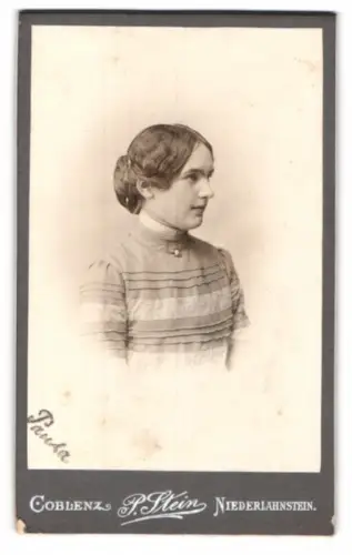 Fotografie Paul Stein, Coblenz, Löhrstrasse 77, Paula im Porträt 1903