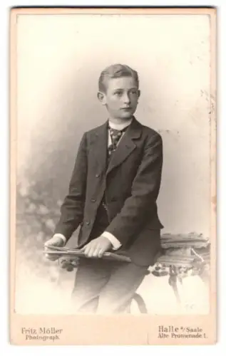 Fotografie Fritz Möller, Halle an der Saale, Alte Promenade 1, Kurt Hoschel als Junge