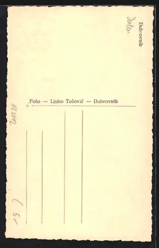 AK Dubrovnik, Blick auf einen Torbogen
