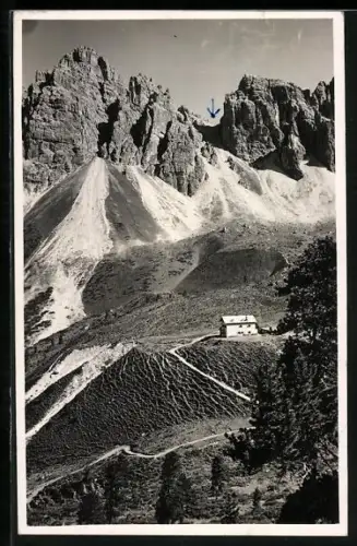 AK Adolf Pichler-Hütte am Kalkkögl gegen Alpenklubscharte