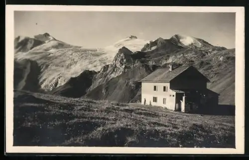 AK Tuxerjochhaus am Zillertaler Ferner