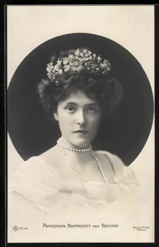 AK Prinzessin Rupprecht von Bayern mit Perlenkette