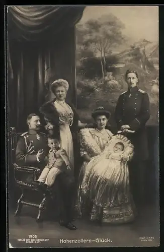 AK Die deutsche kaiserliche Familie im Hohenzollern-Glück