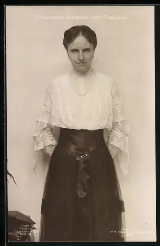 AK Prinzessin Adalbert von Preussen im Kleid