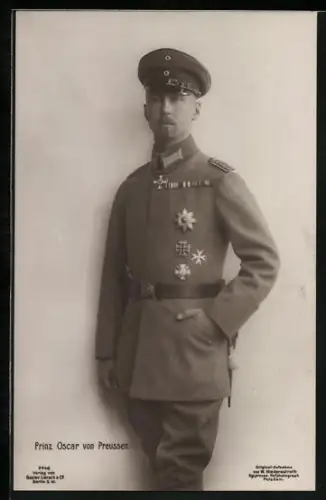 AK Prinz Oskar von Preussen als Soldat in Uniform porträtiert
