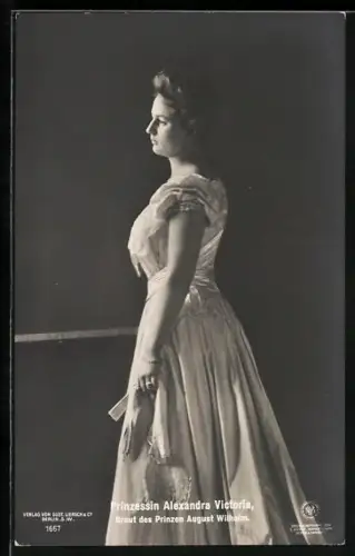 AK Prinzessin Alexandra Victoria, Braut des Prinzen August Wilhelm von Preussen