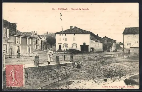 AK Mouzay, Place de la Bascule