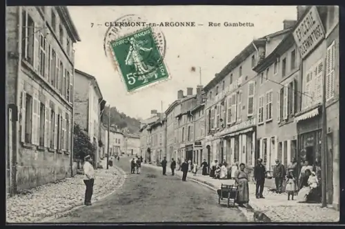 AK Clermont-en-Argonne, Rue Gambetta