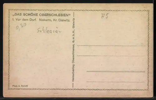 AK Niekarm, Vor dem Dorf