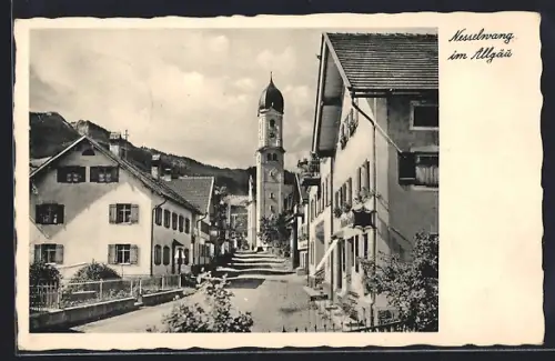 AK Nesselwang /Allgäu, Strassenpartie mit Turm