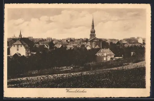 AK Wermelskirchen, Ortsansicht von einem Feld aus