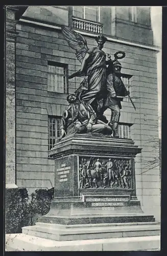 AK Darmstadt, Das Kriegerdenkmal