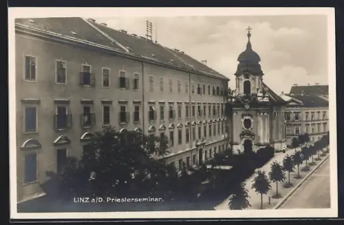 AK Linz a. D., Strassenpartie am Priesterseminar