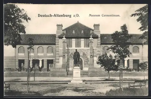 AK Deutsch-Altenburg a. D., Museum Carnuntinum mit Statue