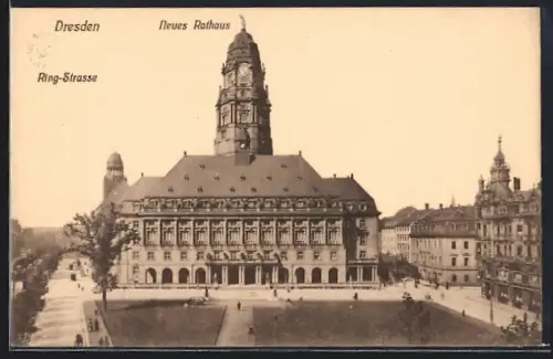 AK Dresden, Neues Rathaus mit Ringstrasse und Kreuzstrasse