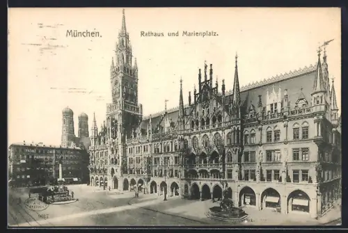 AK München, Rathaus und Marienplatz