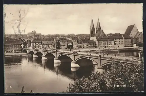 AK Frankfurt / Oder, Blick über die Brücke zum Ort