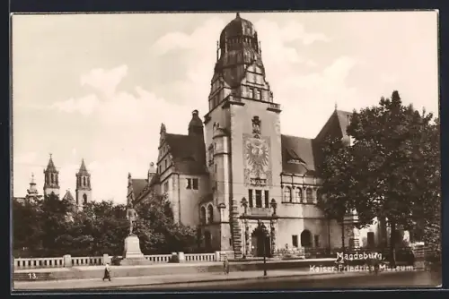 AK Magdeburg, Blick auf Kaiser-Friedrich-Museum