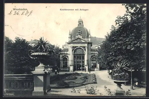 AK Wiesbaden, Kochbrunnen mit Anlagen