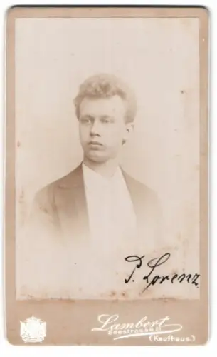Fotografie Lambert, Dresden, Seestrasse 21, P. Lorenz im Porträt
