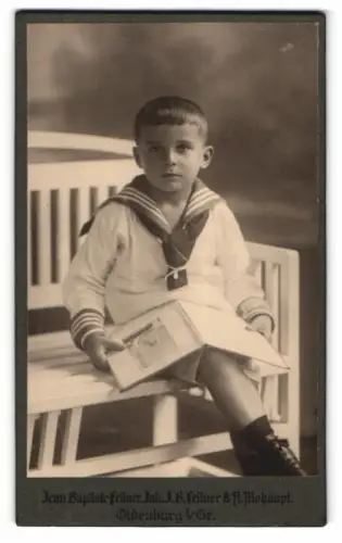 Fotografie Jean Baptiste Feilner, Oldenburg, Rosenstrasse 29, Gerd im Matrosenanzug mit 5 Jahren