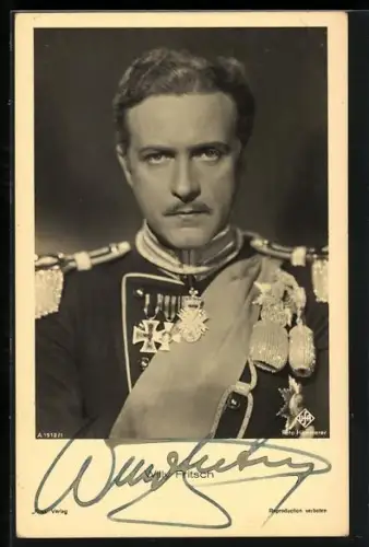 AK Schauspieler Willy Fritsch in Uniform, Autograph