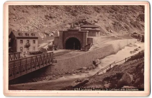 Fotografie A. Gabler, Interlaken, Ansicht Göschenen, Le grand Tunnel du St. Gotthard, Gotthardbahn Tunnel