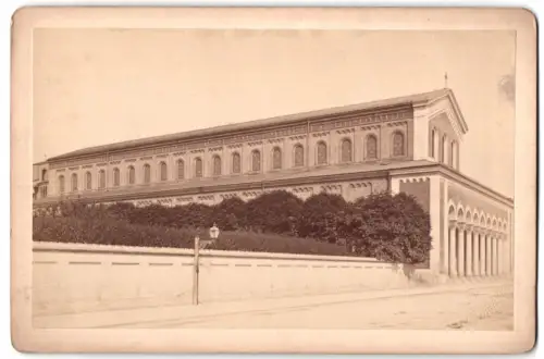 Fotografie Friedr. Bruckmann, München, Ansicht München, die Basilica