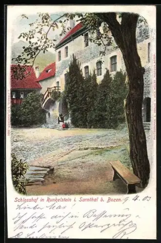 AK Bozen / Bolzano, Hof des Schlosses Runkelstein
