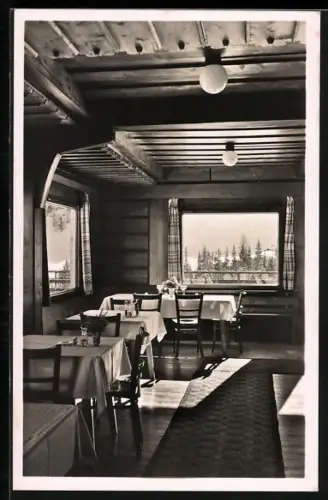 AK Lofer /Salzburg, Haus Gertraud auf der Loferer Alpe, Ecke im grossen Speisesaal