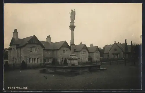 AK Ford Village, Panorama