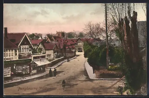 AK Pangbourne, Village