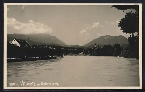 AK Villach, Flusspartie mit Blick in die Alpen