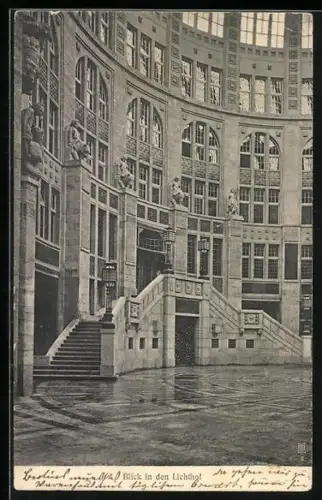 AK Berlin, Passage-Kaufhaus, Friedrichstrasse 110-112, Blick in den Lichthof