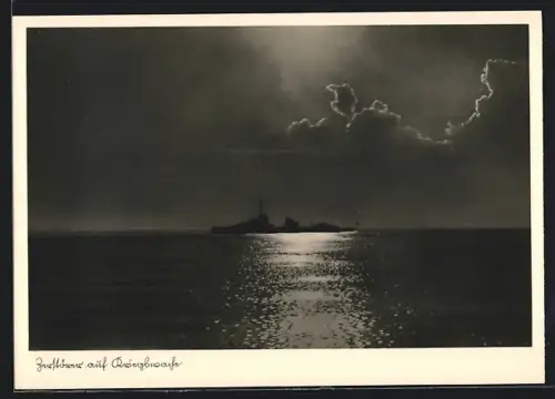 AK Zerstörer auf ruhiger See auf Kriegswache, Kriegsmarine