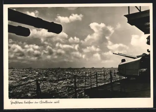 AK Zerstörer laufen in Kielleinie aus, Kriegsmarine