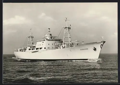 AK Passagierschiff MS Saracen auf See
