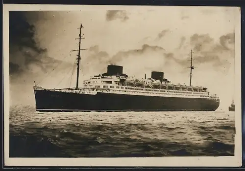 AK Passagierschiff S. S. Europa in Fahrt