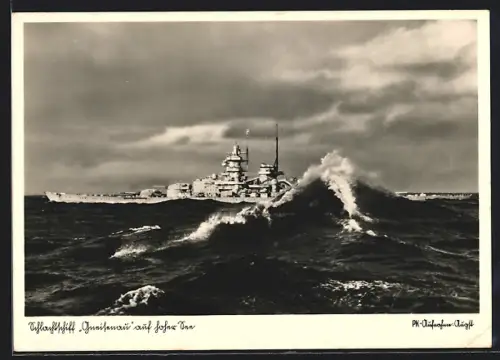 AK Schlachtschiff Gneisenau der Kriegsmarine auf hoher See
