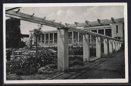 AK Rheydt, Stadthallen-Theater und Gaststätte, Inh. M. Krier, Gartenanlage