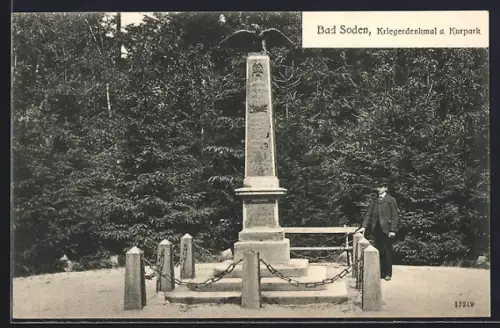 AK Bad Soden / Taunus, Kriegerdenkmal am Kurpark