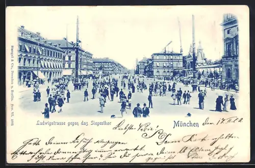 AK München, Ludwigsstrasse gegen das Siegestor