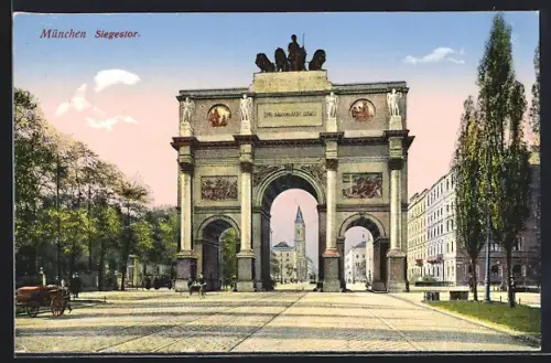 AK München, Strassenpartie am Siegestor
