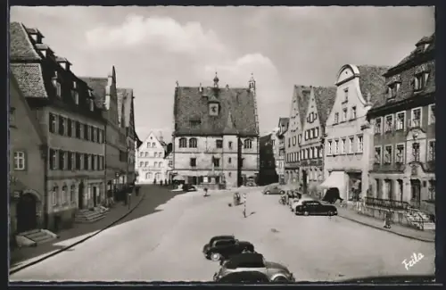AK Weissenburg i. Bay., Marktplatz mit Rathaus