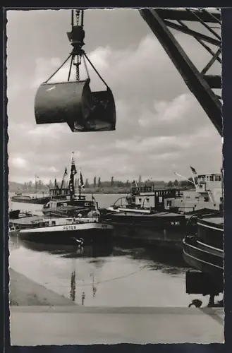 AK Nierstein a. Rh., Anker- und Anlegeplatz mit Boot Peter