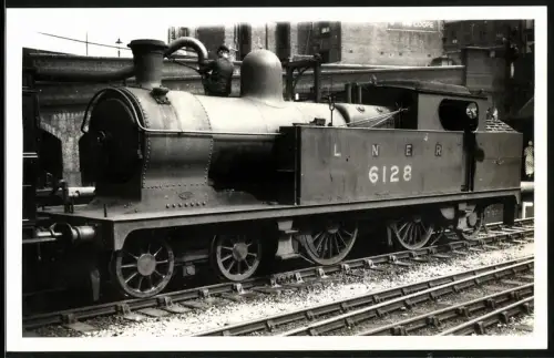 Fotografie G. A. Barlow, britische Eisenbahn LNER No. 6128, Dampflok