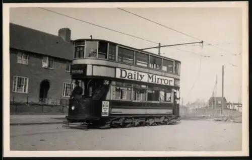 Fotografie englische Strassenbahn Linie 54, Fahrtziel Victoria