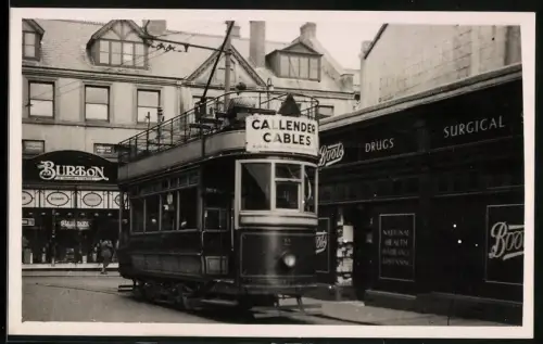Fotografie englische Strassenbahn with open Top