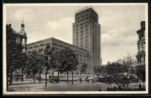AK Köln, Hochhaus im Bauhaus-Stil mit Strassenbahn